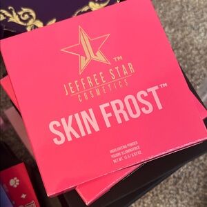 Jeffree Star Cosmetics Skin Frost in Bright Pink